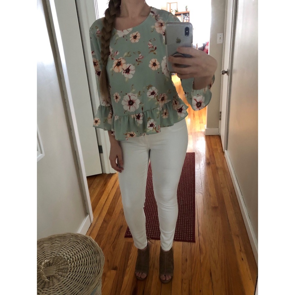 F21 Floral Blouse **NEW W/ TAGS